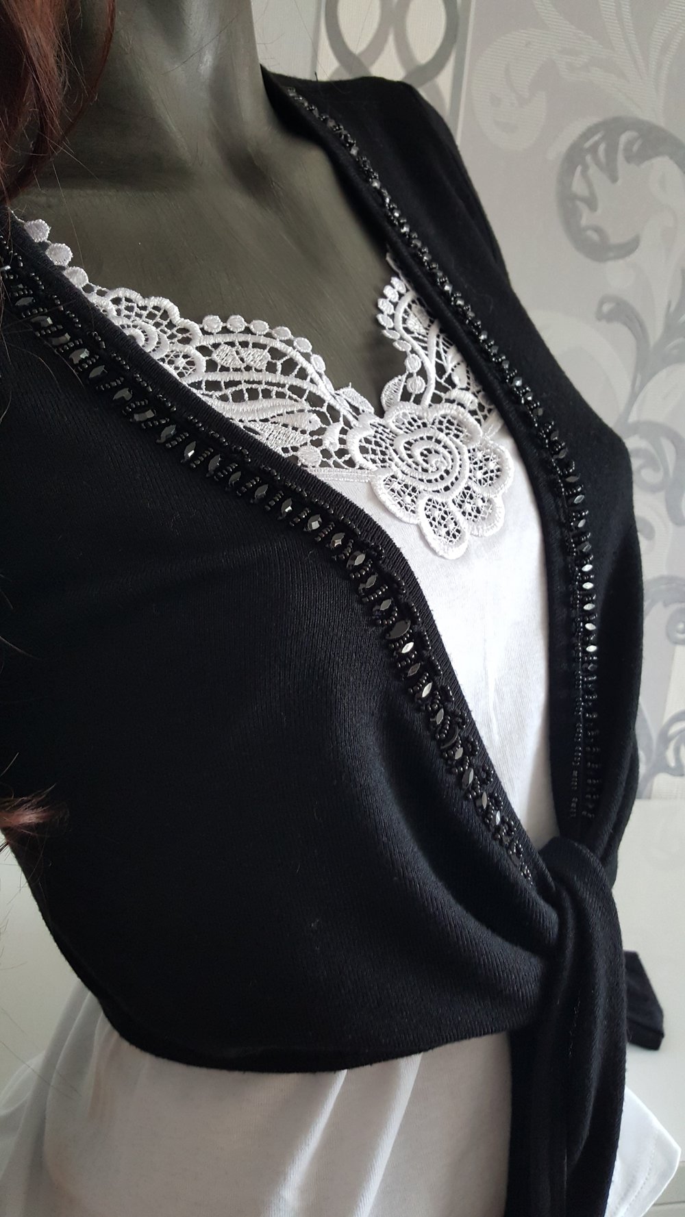 Warmer schwarzer Langarm Bolero Jäckchen mit Steinen passt M L XL 38 40 42 evtl. 44