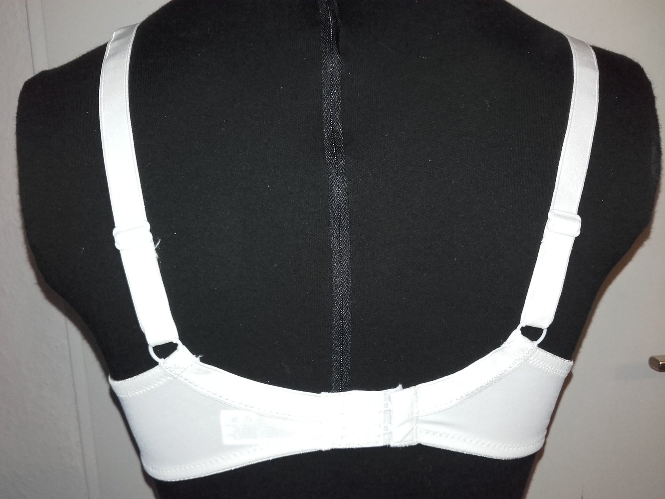 weißer BH ohne Bügel, 75B