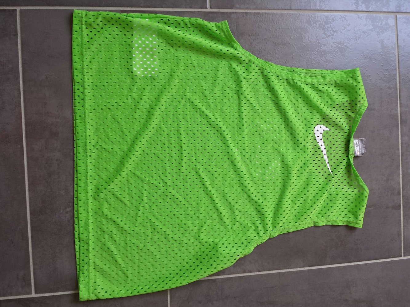 nike sport top überzieher Giftgrün 