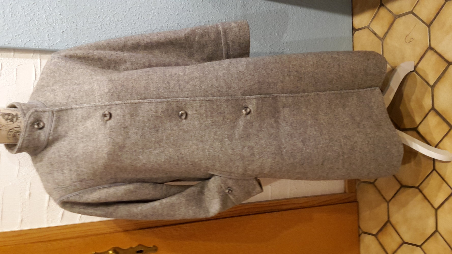 hellgrauer Wollmantel, edel, schick, Schurwolle Gr.21 bzw. 42 M/L