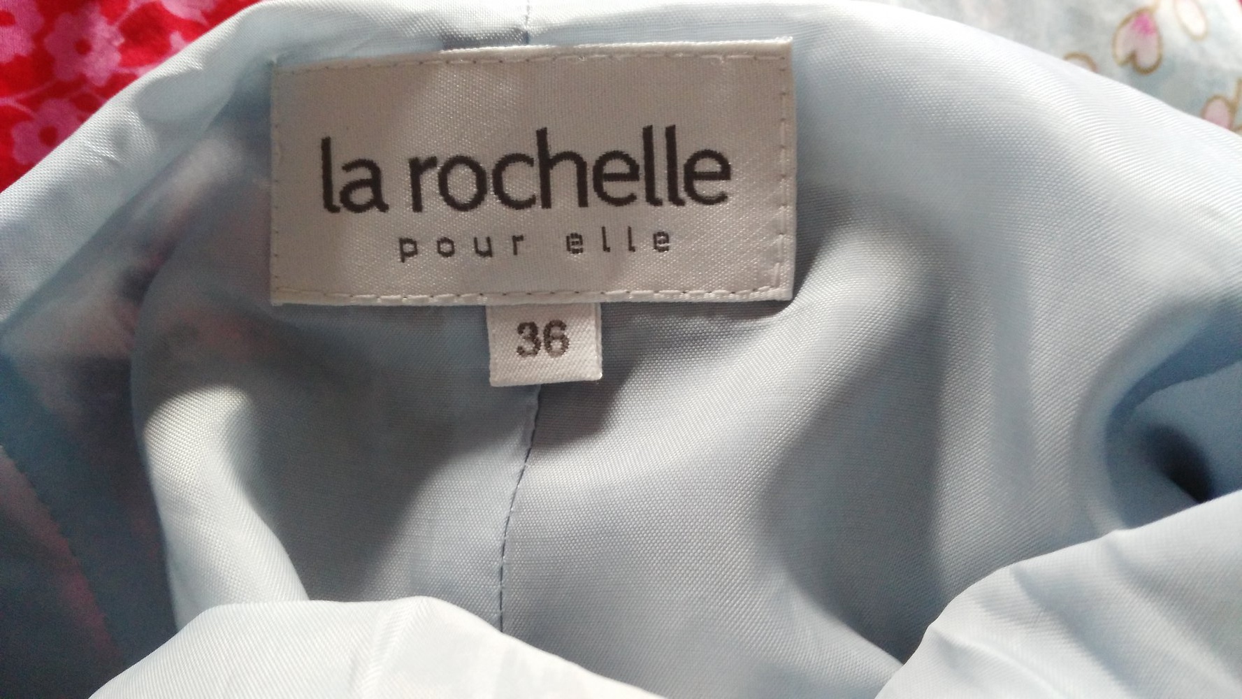 Luftiges Sommer Neckholder Kleid Gr. 36  von la rochelle