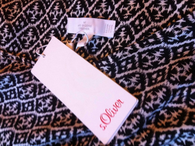 S. Oliver Damen Kleid