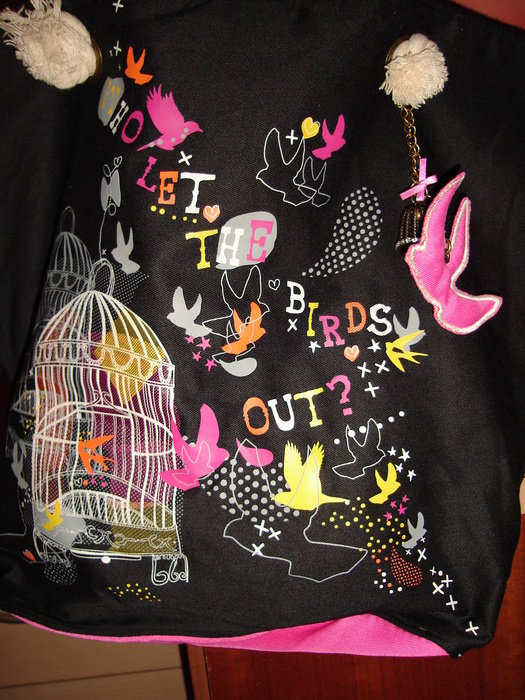 PRIMARK UMHÄNGETASCHE HINGUCKER SEHR SCHÖN AUS ENGLAND