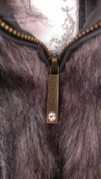 Kuschelige Fellweste Stradivarius