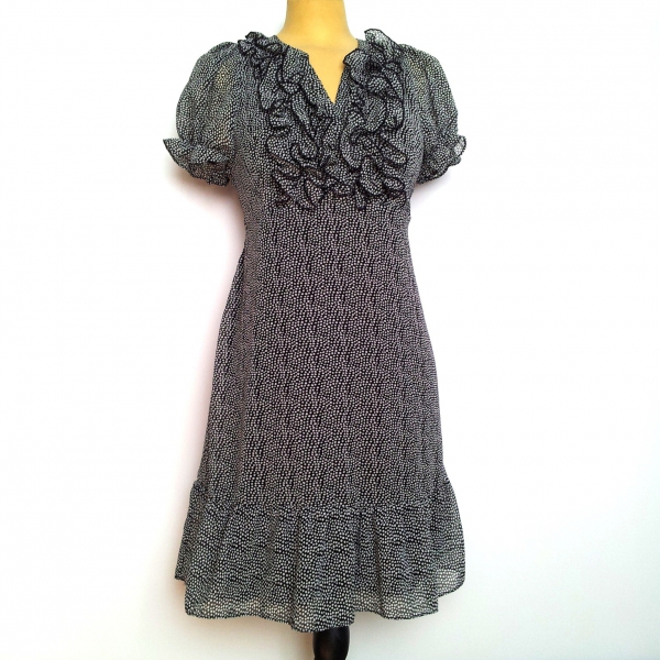 H&M süßes Pünktchen Kleid 