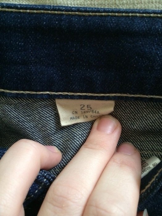 Röhrenjeans H&M used look Größe 25