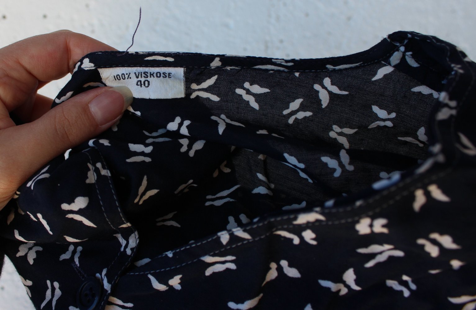 dunkelblaues True Vintagekleid mit Schmetterlingen, Größe 40