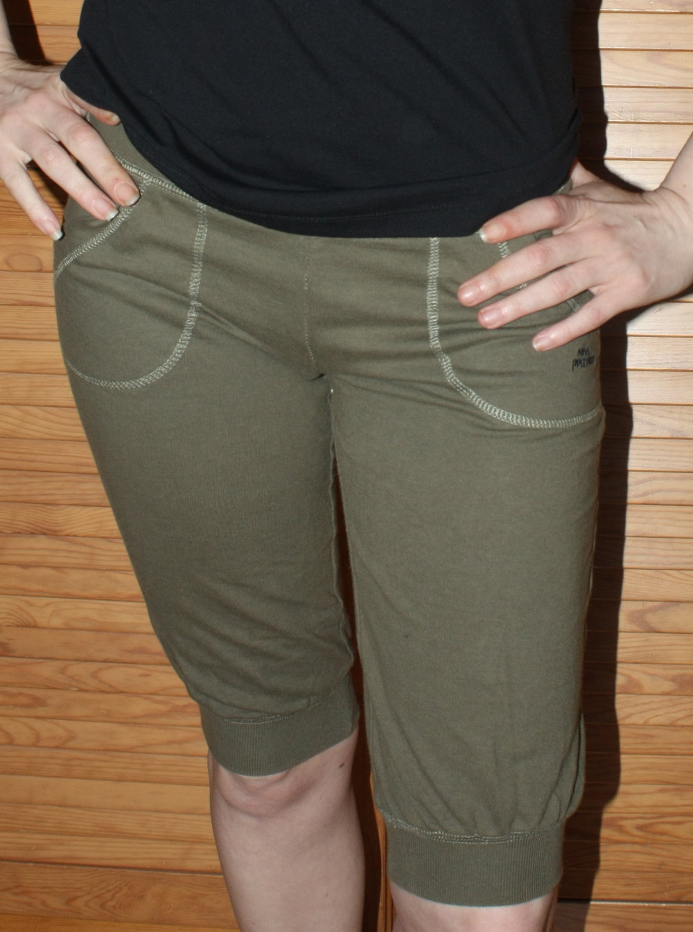 Knielange Khaki Hose, Gr. XS