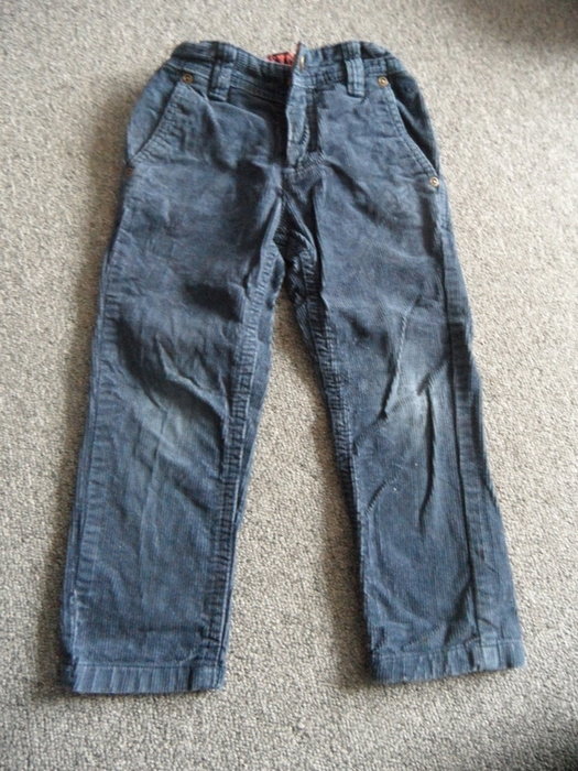 Tom Tailor schöne Cordhose dunkelblau