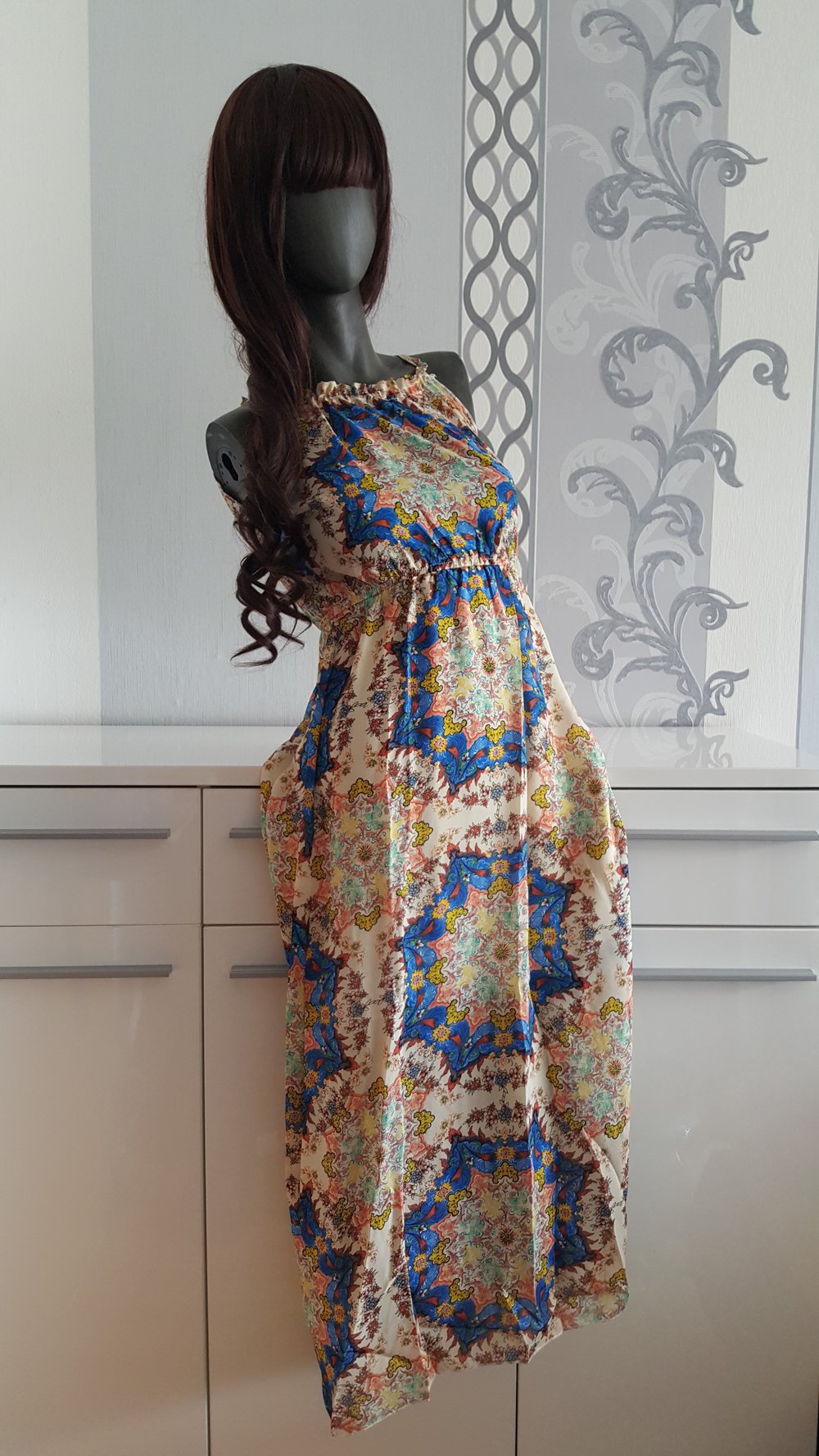 Schönes langes buntes Kleid Strandkleid aus Italien mit Muster S M 36 38 evtl. auch L 40 da dehnbar