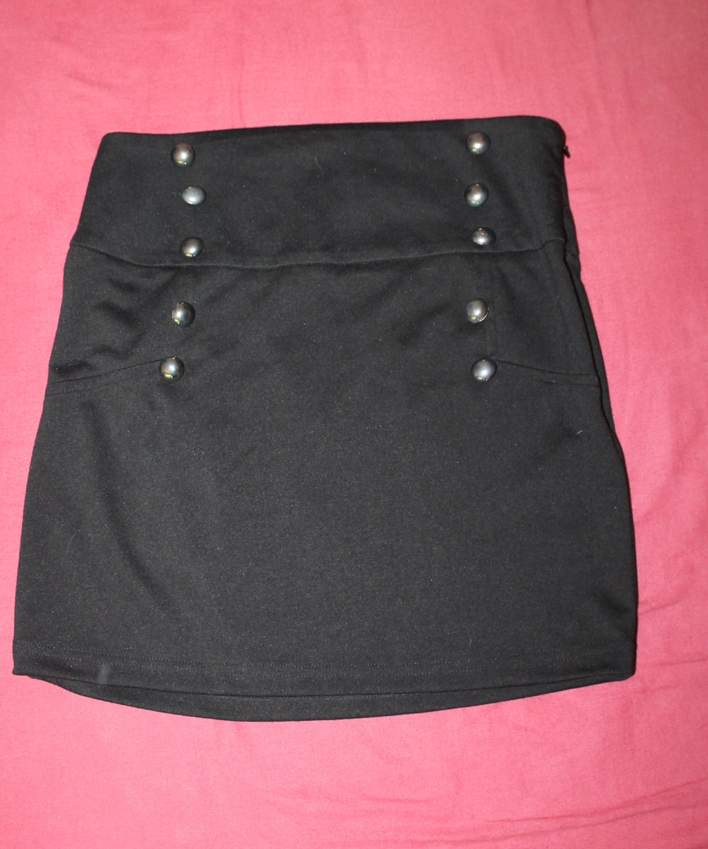 sexy Taillenrock / Matrosenrock mit Knöpfen in schwarz