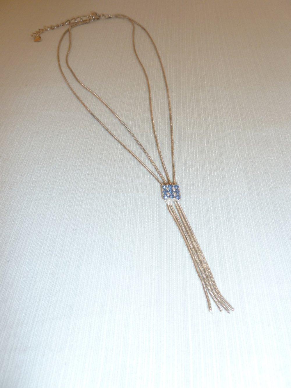 blaue Kette / silber / Glitzersteine