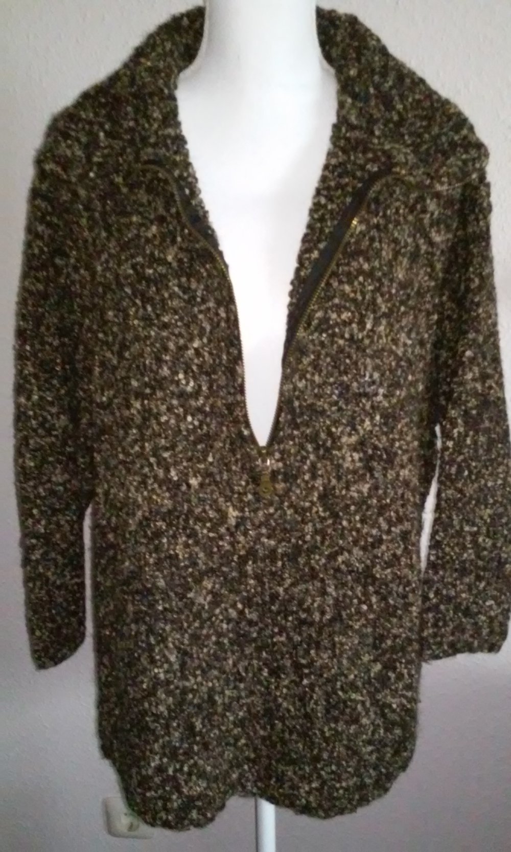 Strickpullover Winterpullover Wollpulover Rollkragenpullover Reißverschluß Handarbeit weich und warm