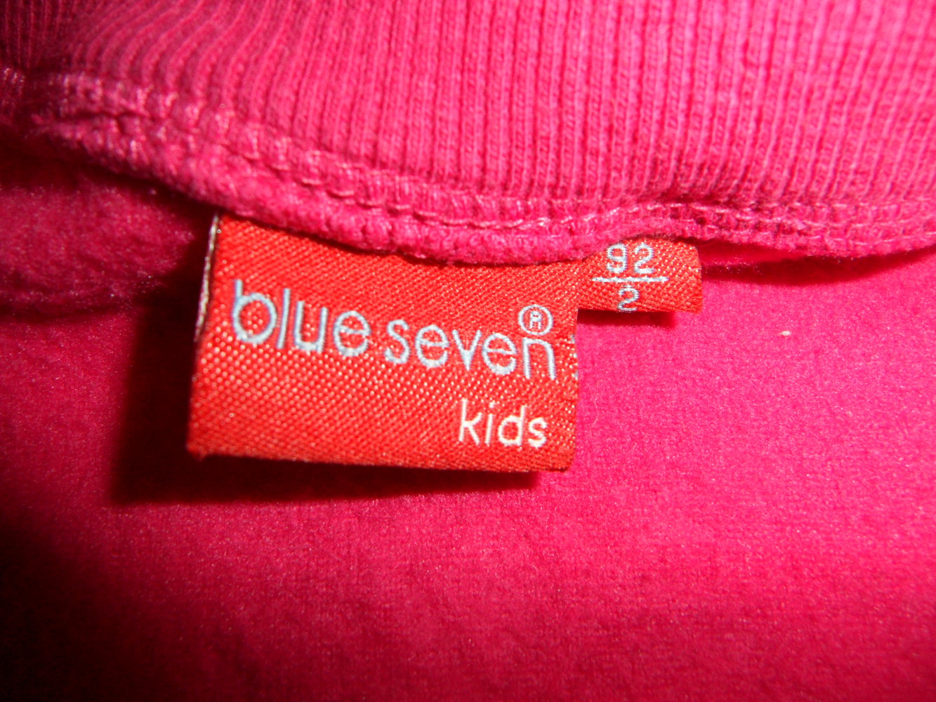 tolle pinke Fleecejacke mit Schneeflocken