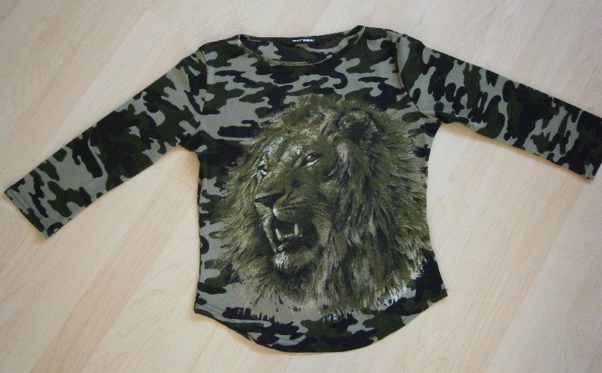 Kurzes Camouflage Shirt von Telly Weijl Gr. S-M