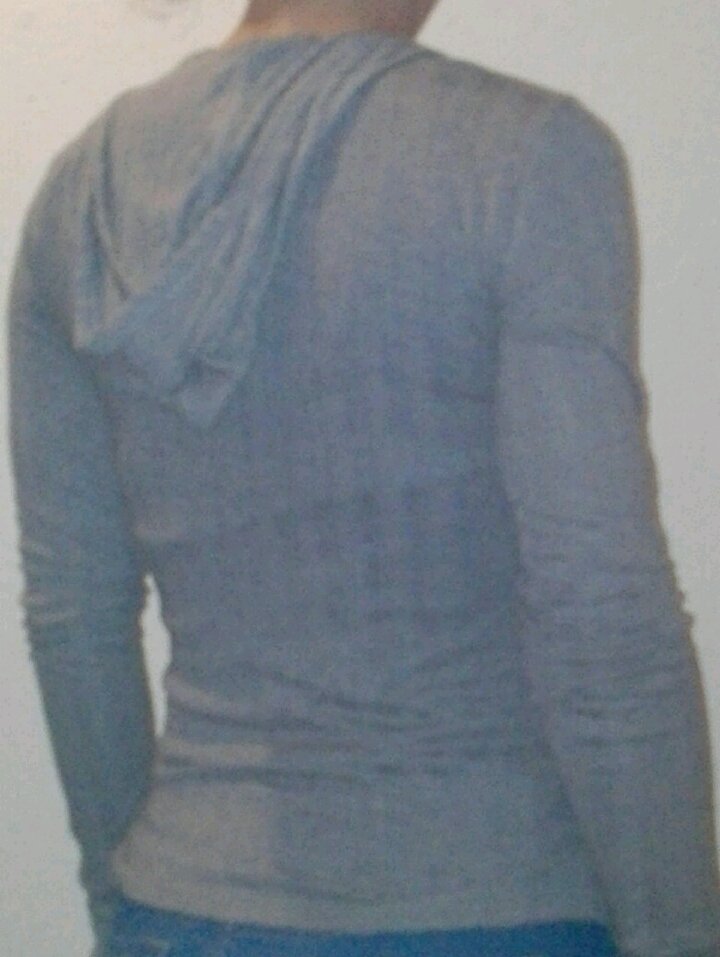 Langarm Shirt mit Kapuze Größe M