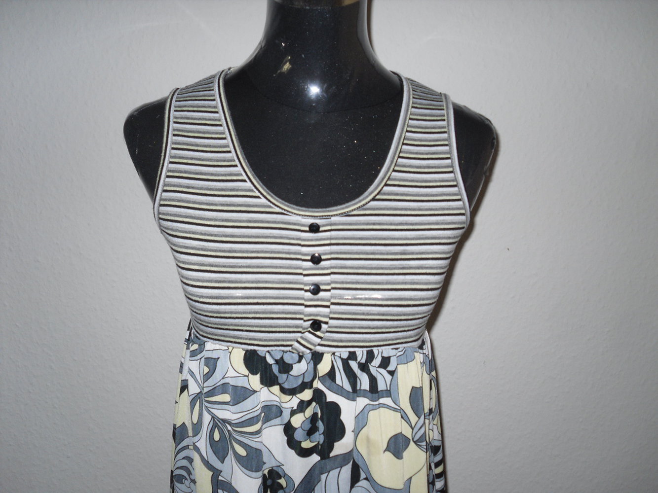 stretc Kleid auch Umstandskleid in Gr. S 38