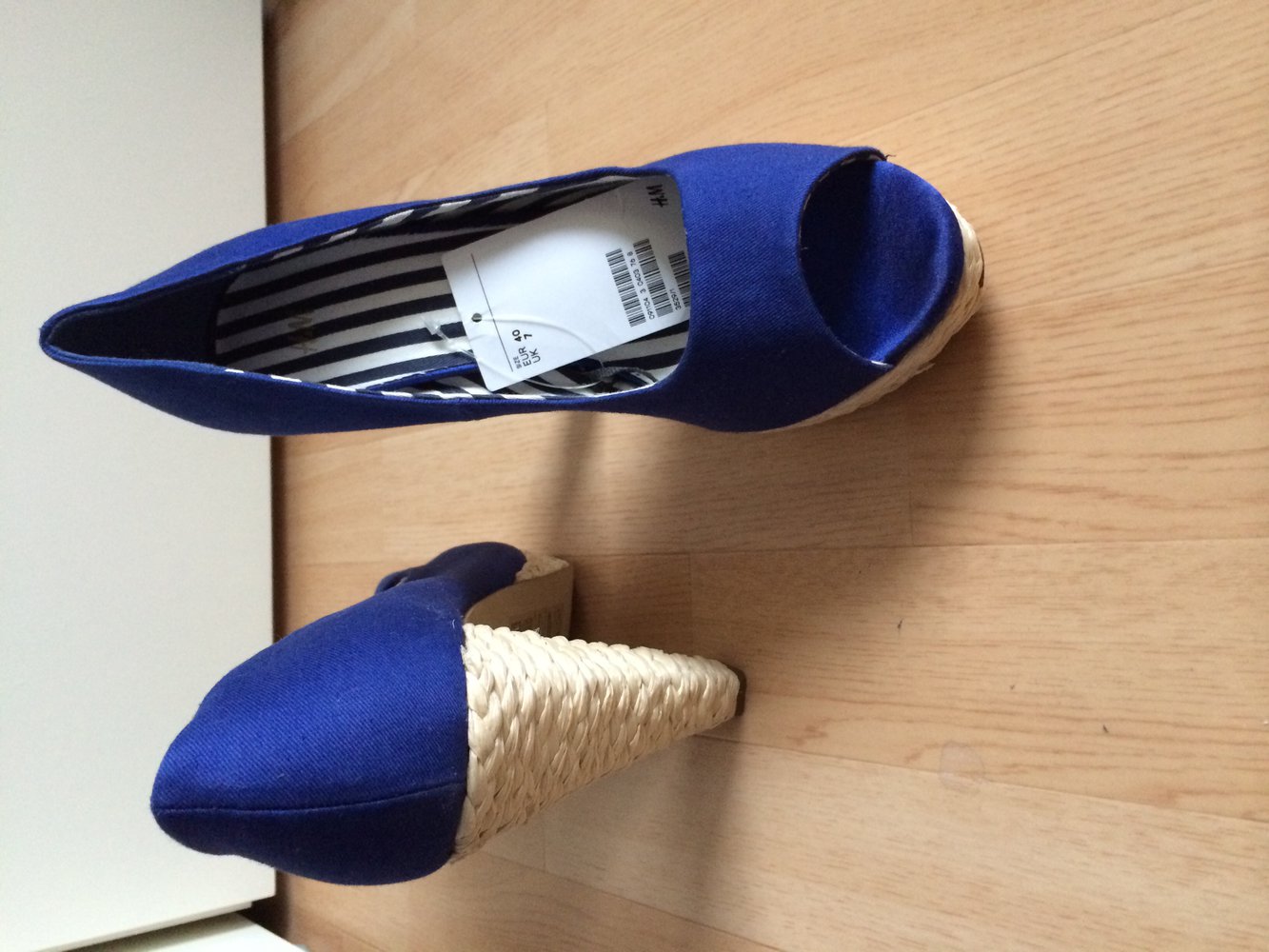 High heels mit bastabsatz 