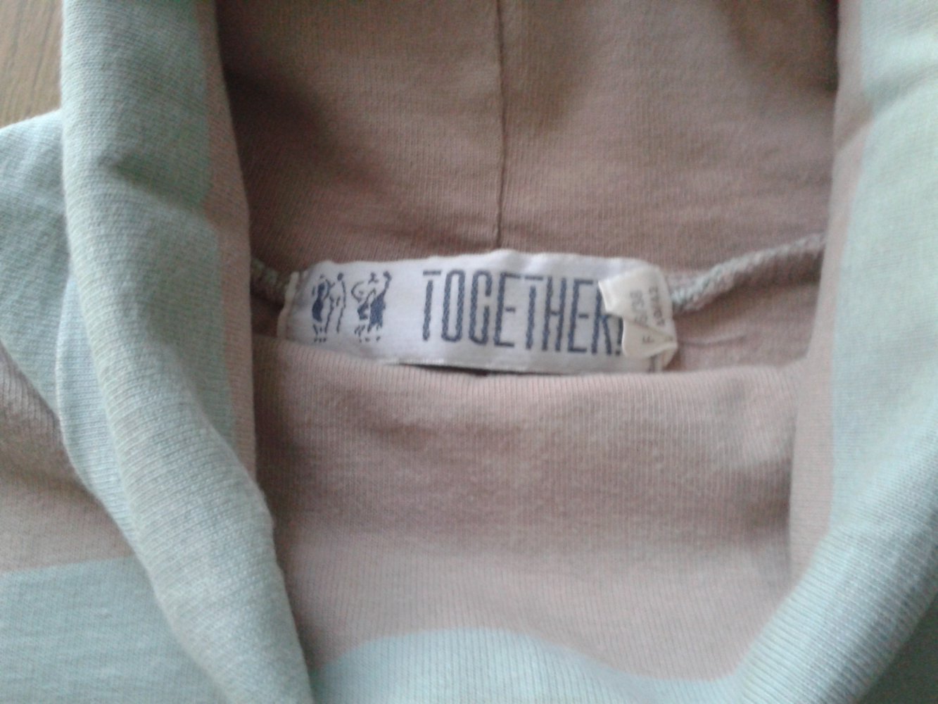 Sehr schöner Rollkragen Pulli