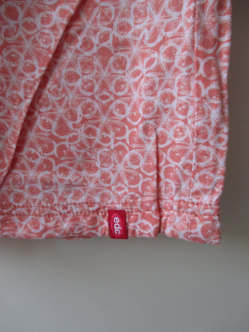 Mini Rock von Esprit, apricotfarbig, Spitze, Gr. 38 ungetragen, Viskose