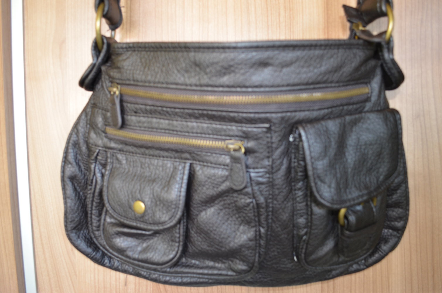 dunkelbraune Lederhandtasche