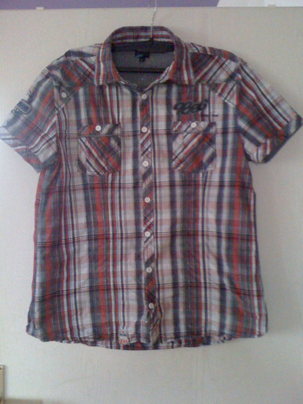 Modisches Herrenhemd Größe L