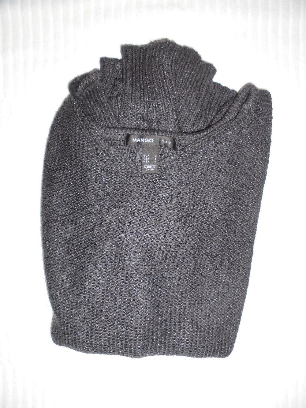 Neuwertiger Strickpulli von Mango !