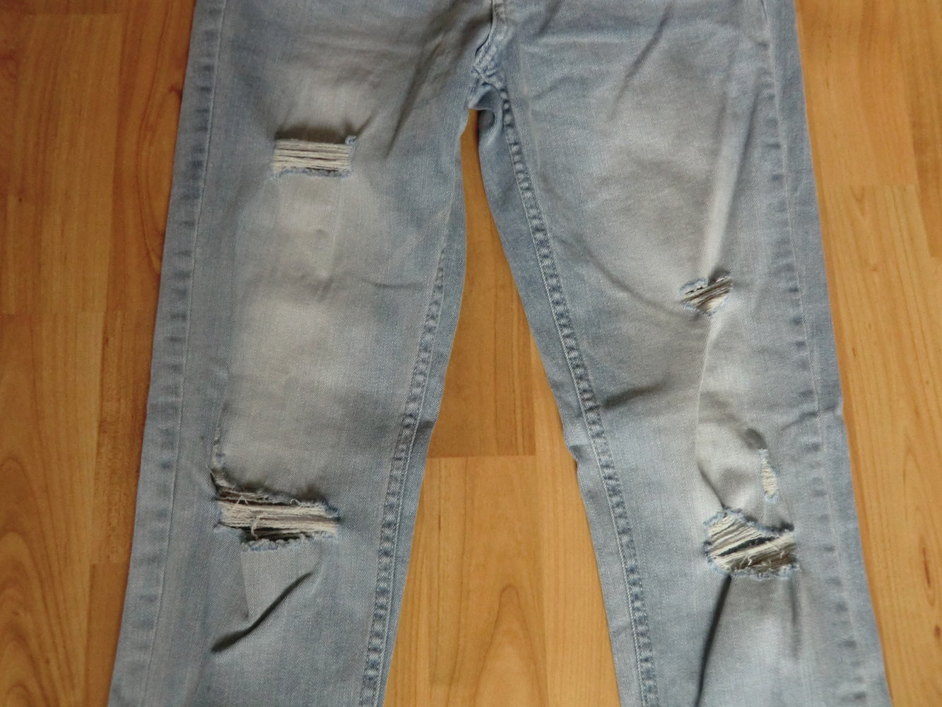 Jeans im Destroy Look Gr. 36