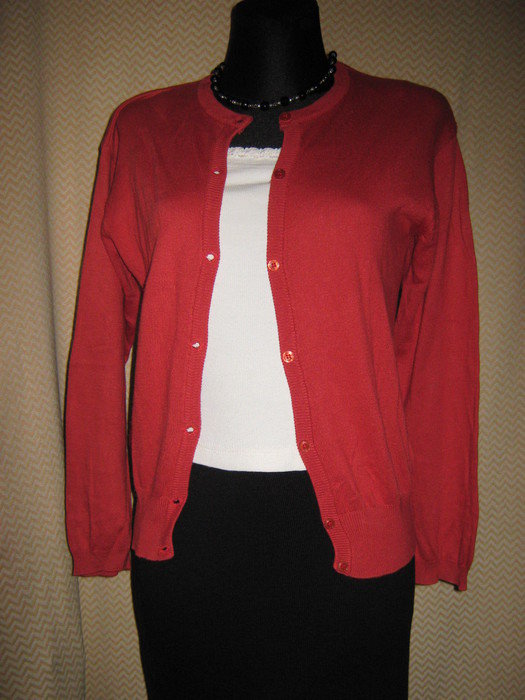 NEU Klassische Fein- Strickjacke Cardigan 