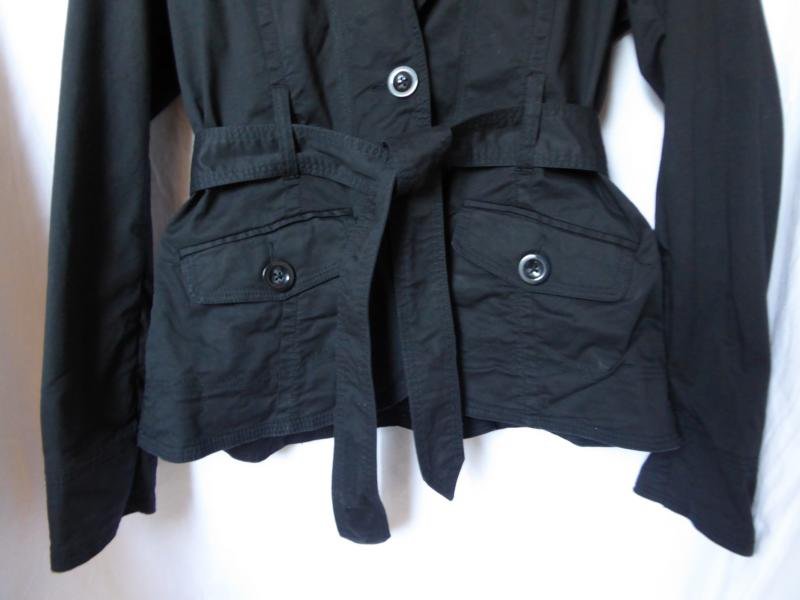 NEU - H&M – Damen Jacke kurz, schwarz