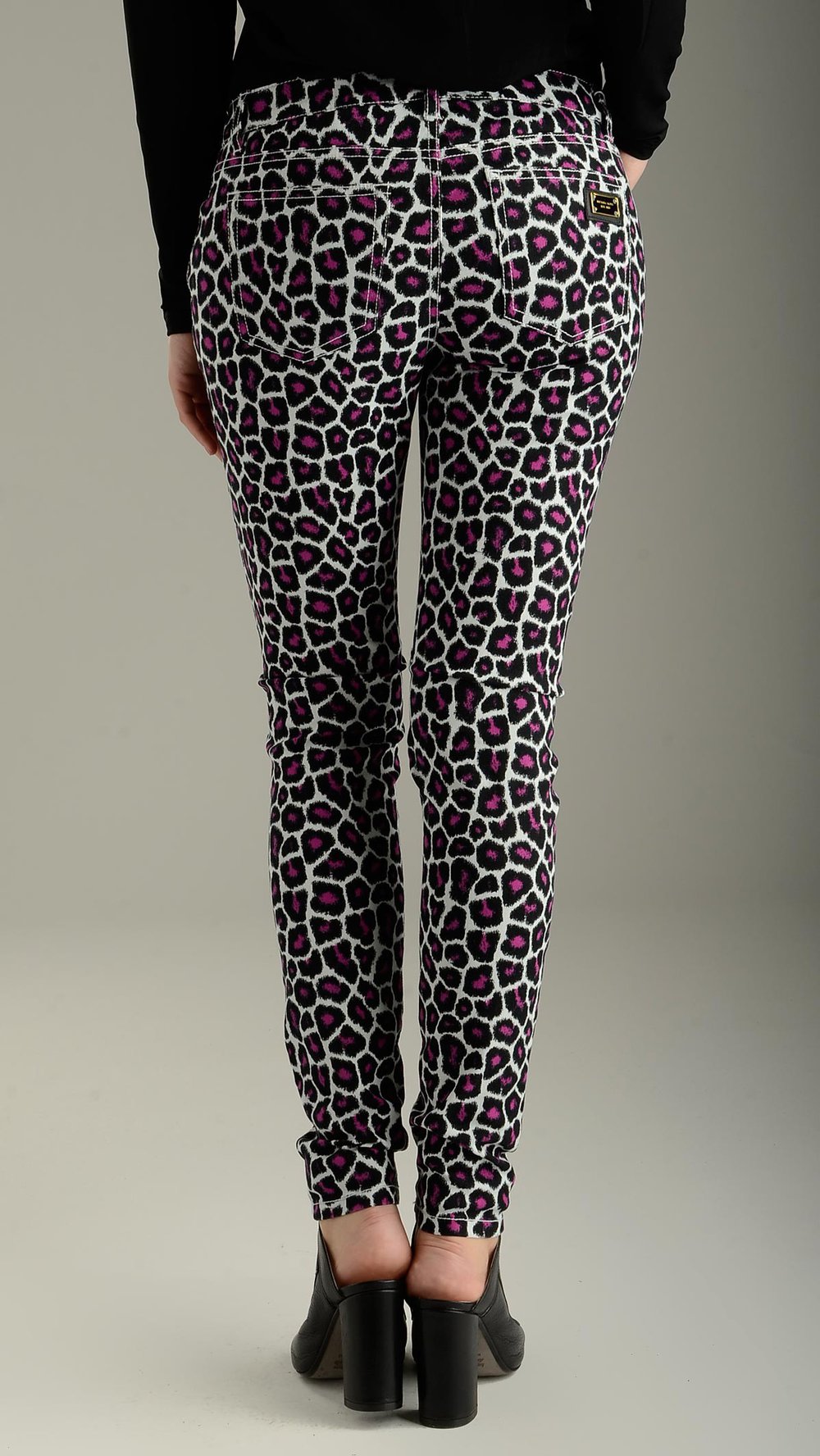 NEU mit Etiketten * Animal * Leo- Style * Skinny * Jeans Hose 
