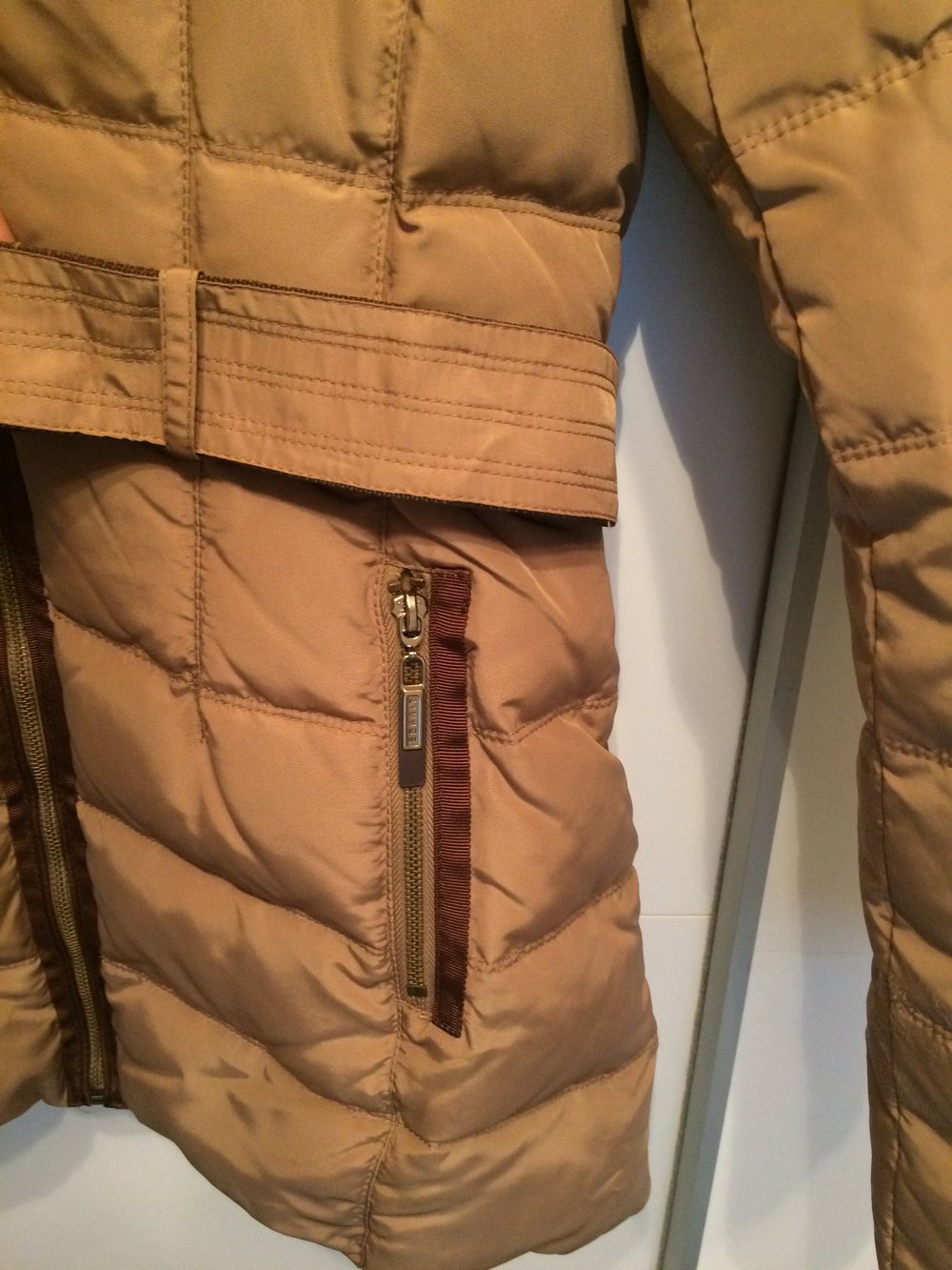 Neu Esprit Daunen Jacke mit Fellkapuze Gr. 36 Braun Beige Mit Etikett