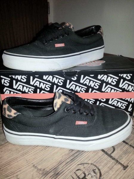 Schwarze VANS Leopard