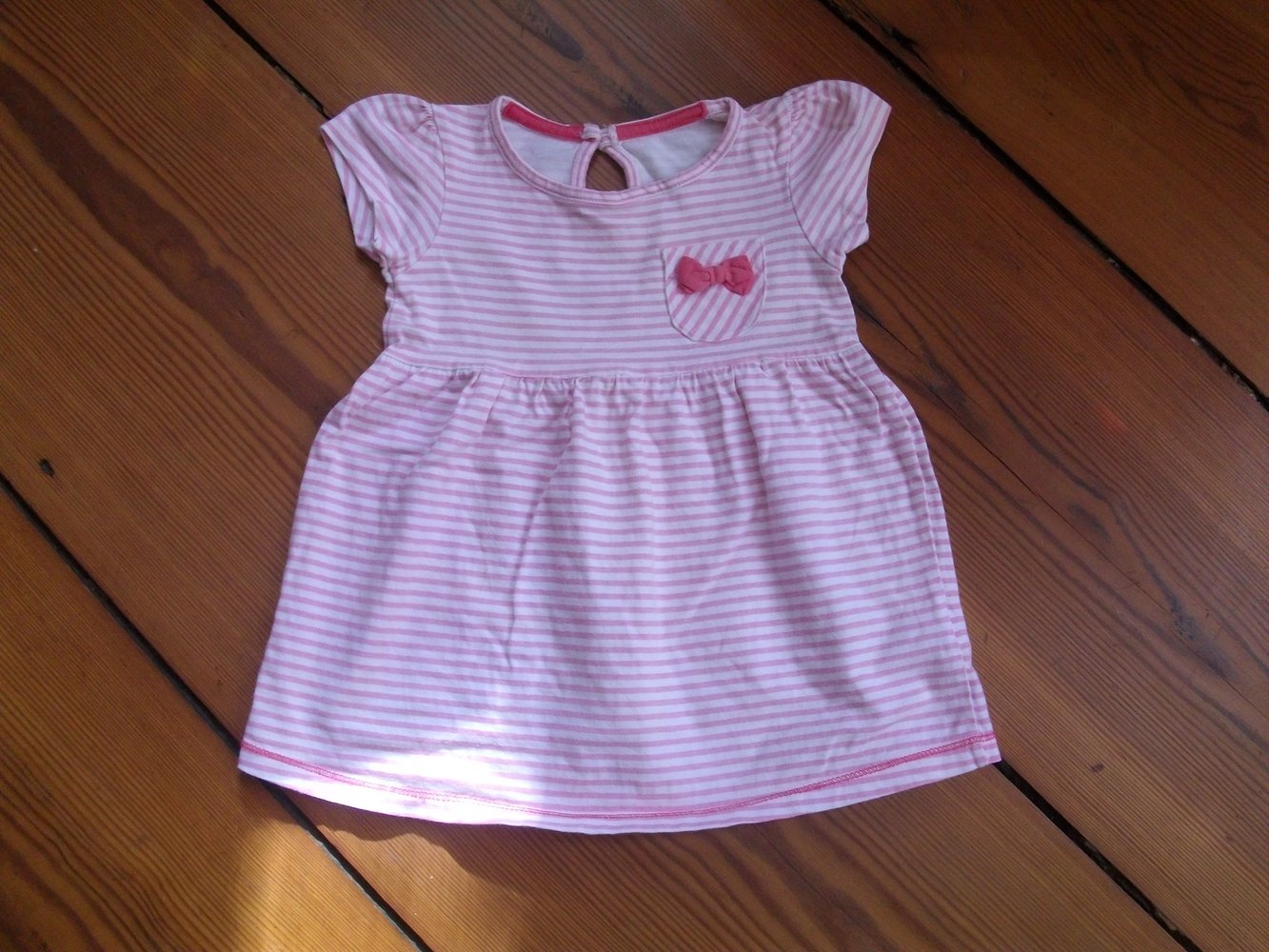 Niedliches Sommer Kleid 9-12 Monate 74 / 80 Early Days Primark