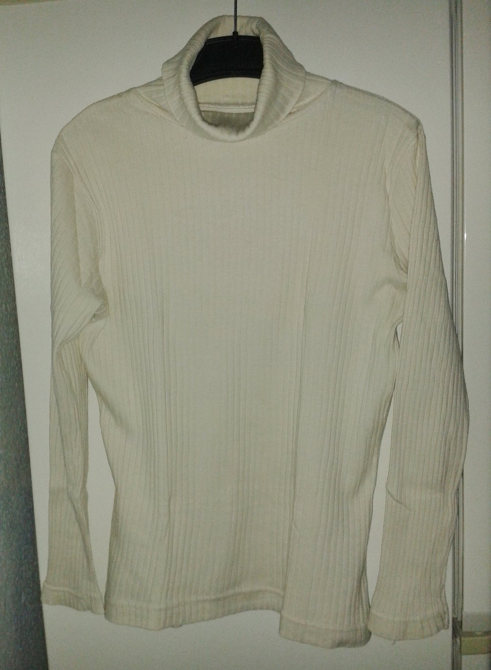 Schöner zart beiger Rolli Gr. 36 