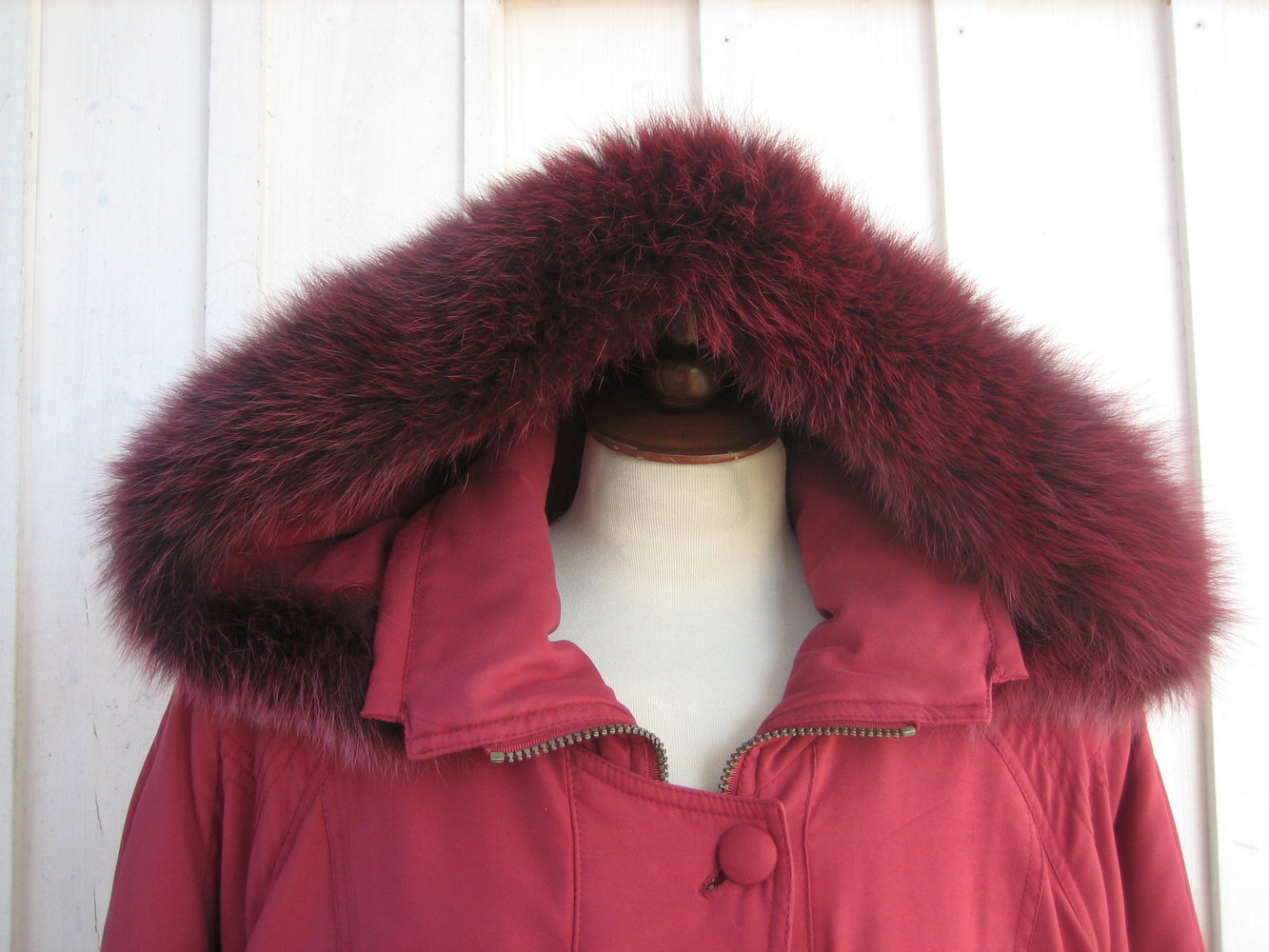 Superschicke Jacke Gr. 44, abnehmbare Kapuze + edler Echtpelz!