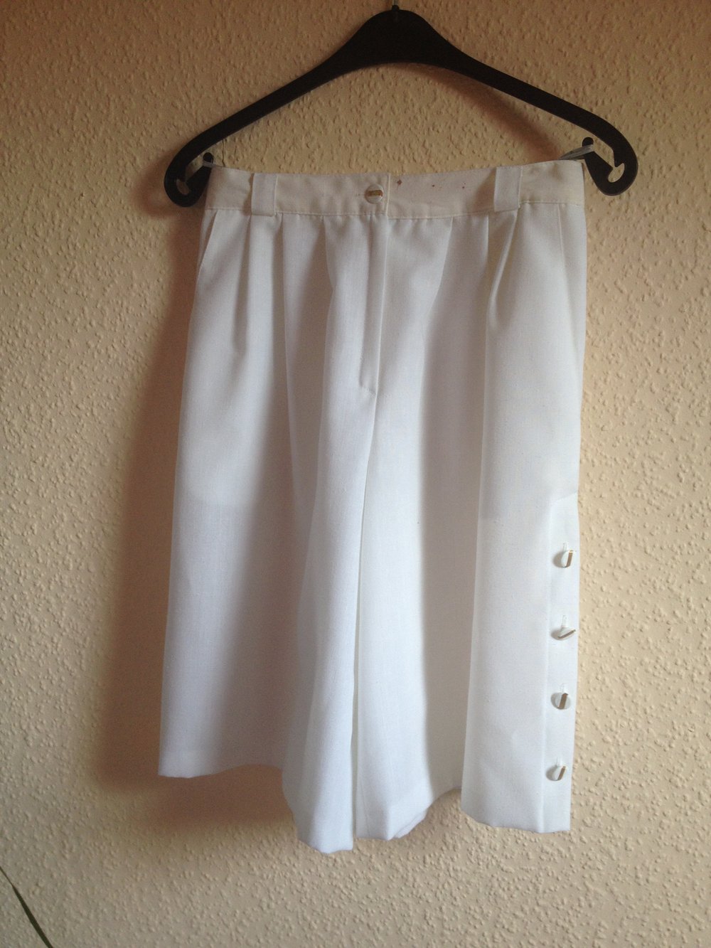 weiße Shorts (high-waist)