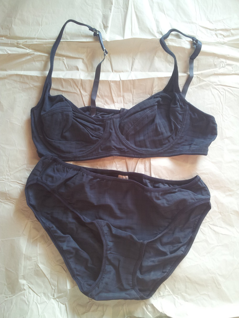 Basic Set, BH und Slip in blau karriert, 80B+M, 75BS, 85BL