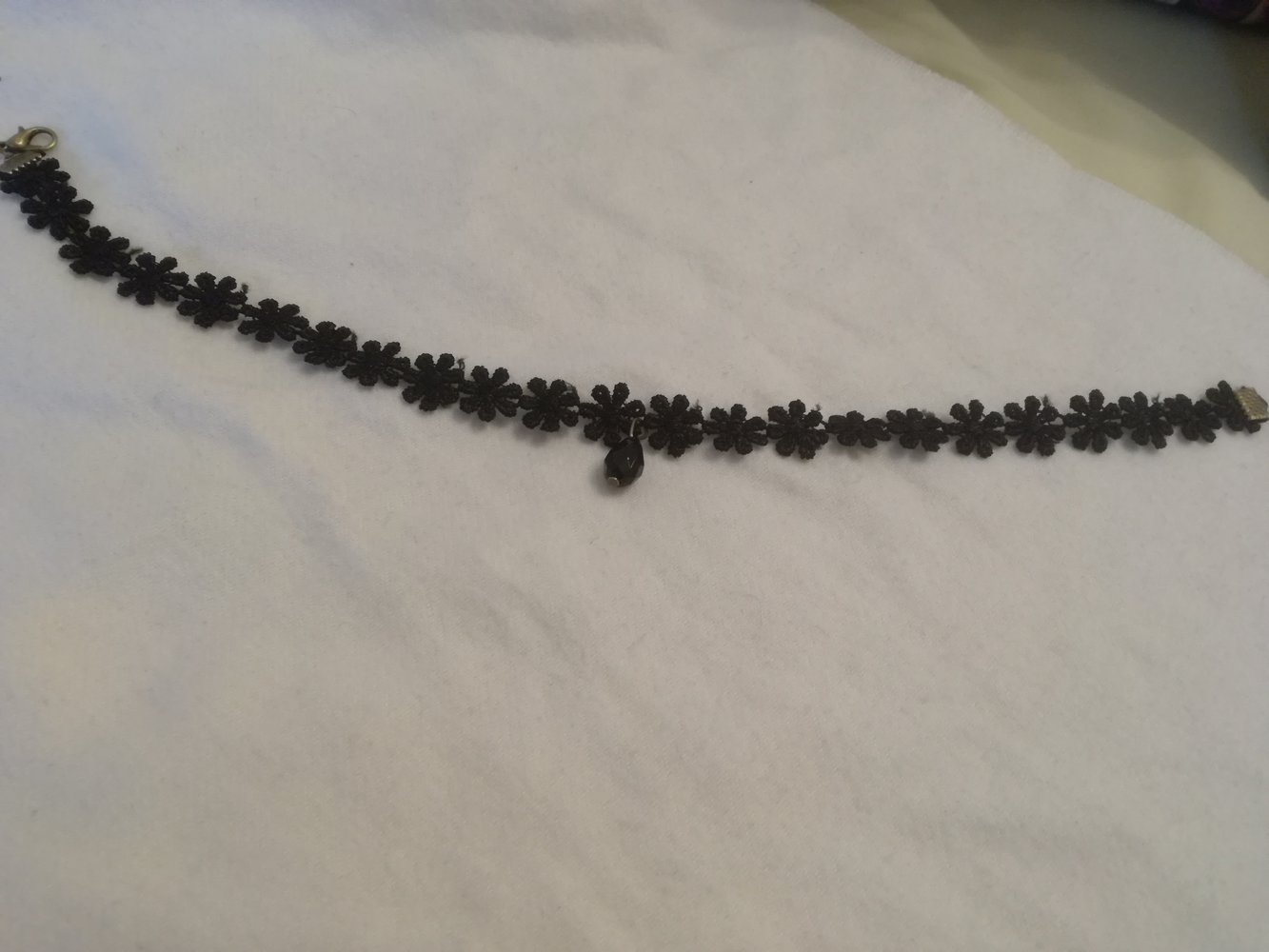 Chocker schwarz mit Anhänger