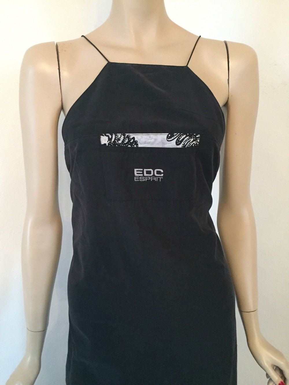 Esprit Maxikleid langes Kleid Sommerkleid mit Spaghetti Träger 
