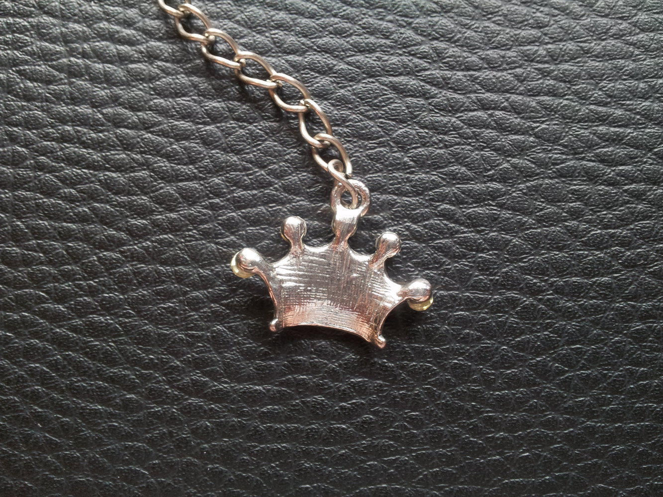  Modeschmuck Dekoltee Kette silber Krone Steinchen NEU 