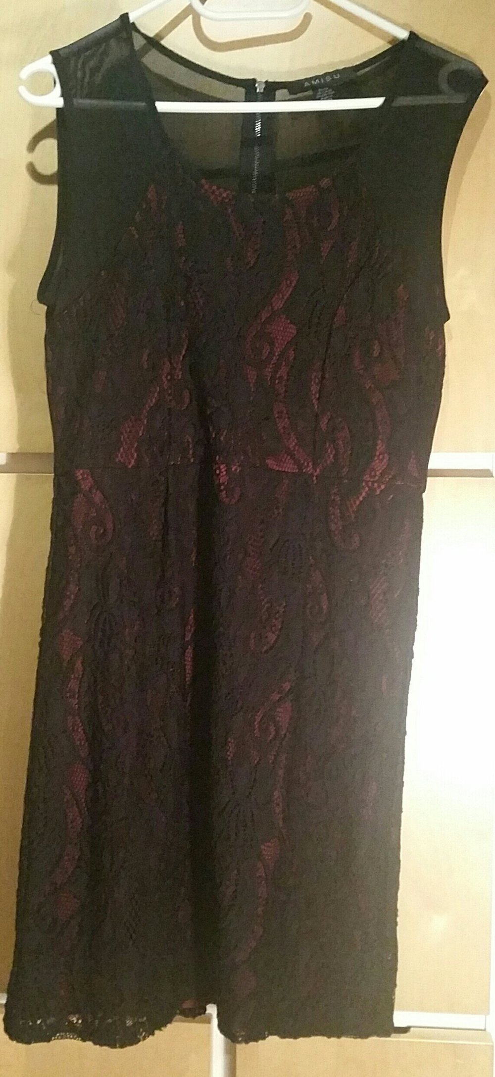 Abendkleid mit Spitze