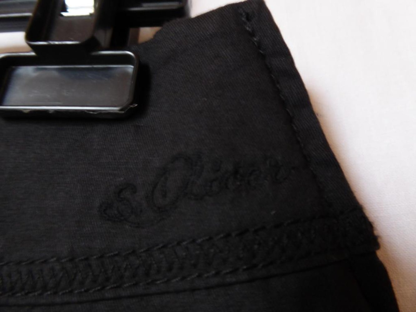 NEU: Schicker, schwarzer Falten-Rock von S.Oliver