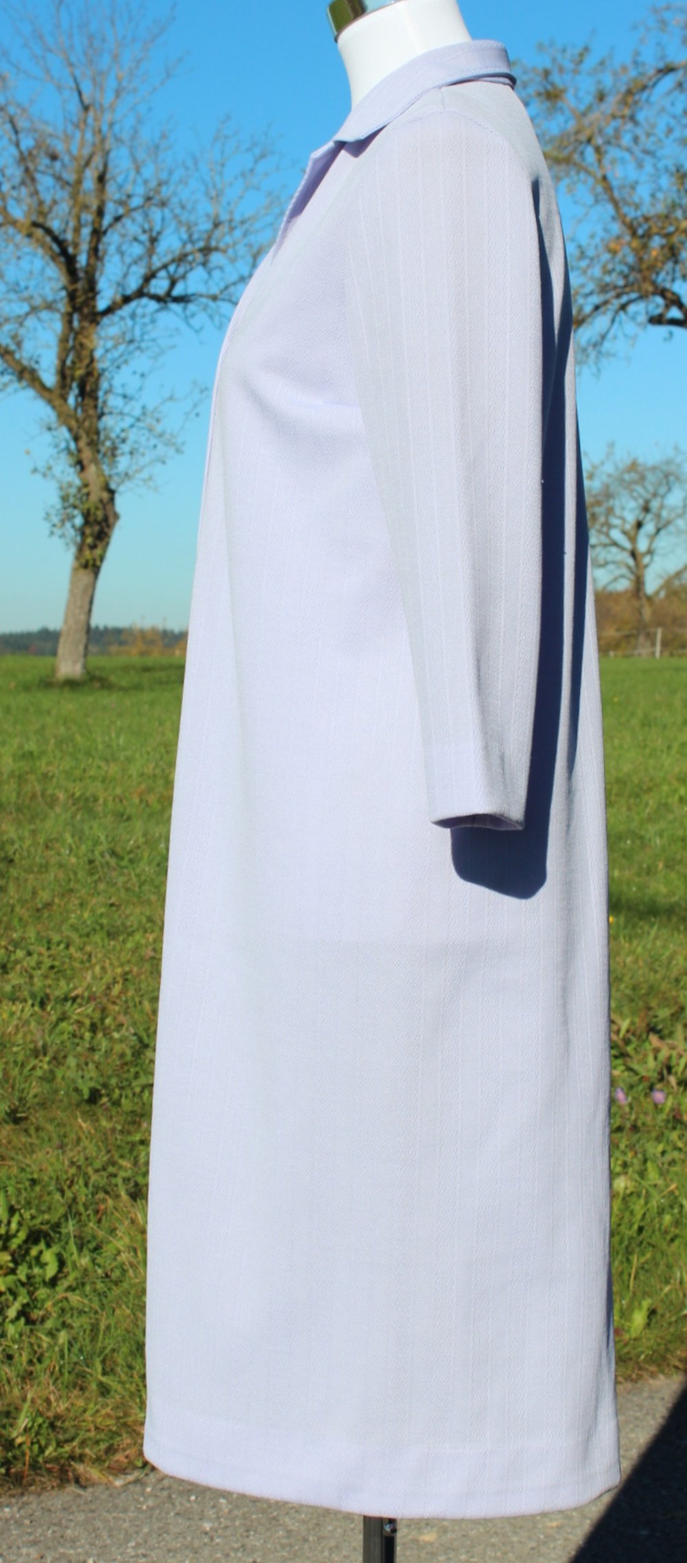 helllila-fliederfarbenes True Vintagekleid mit geradem Schnitt, DIY Unikat, ca. Größe 40