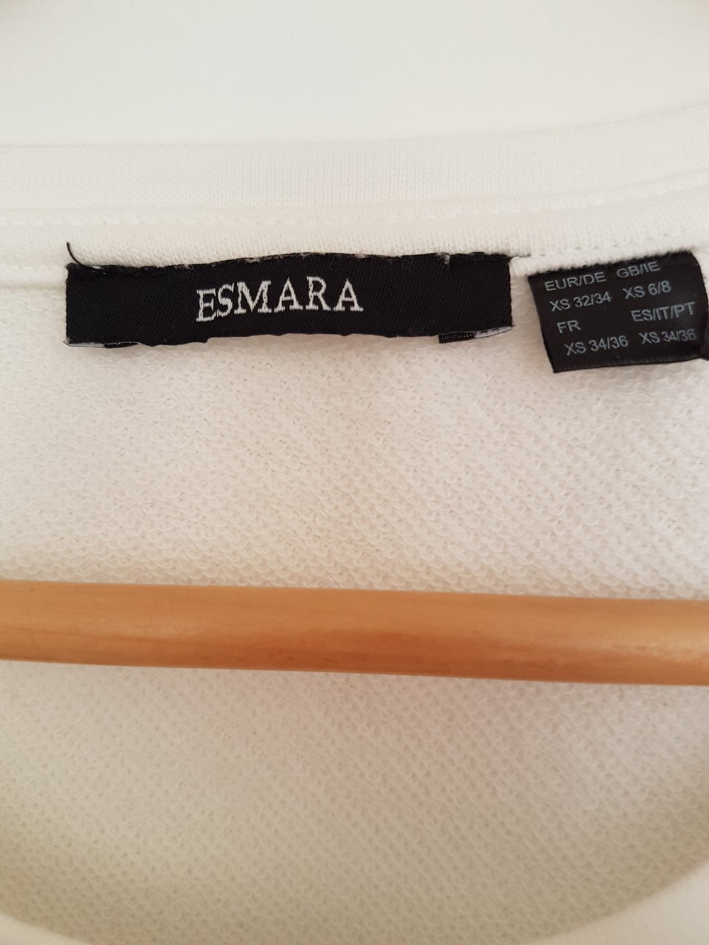 Schönes Sweat Shirt creme weiß von Esmara Größe XS eher S/M