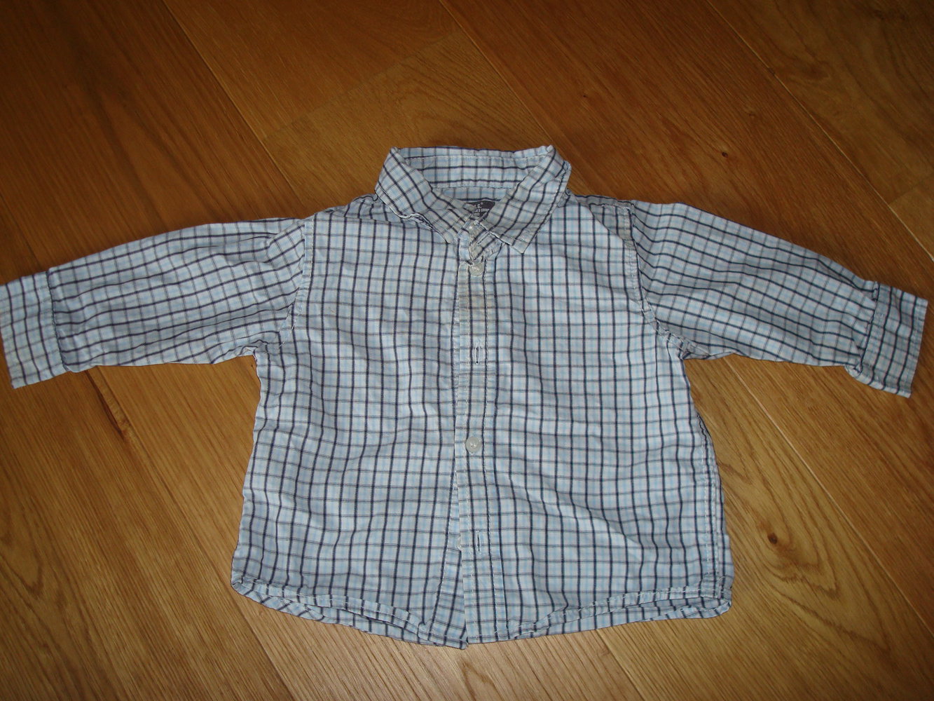 süßes Hemd von H&M LOGG In Gr. 74