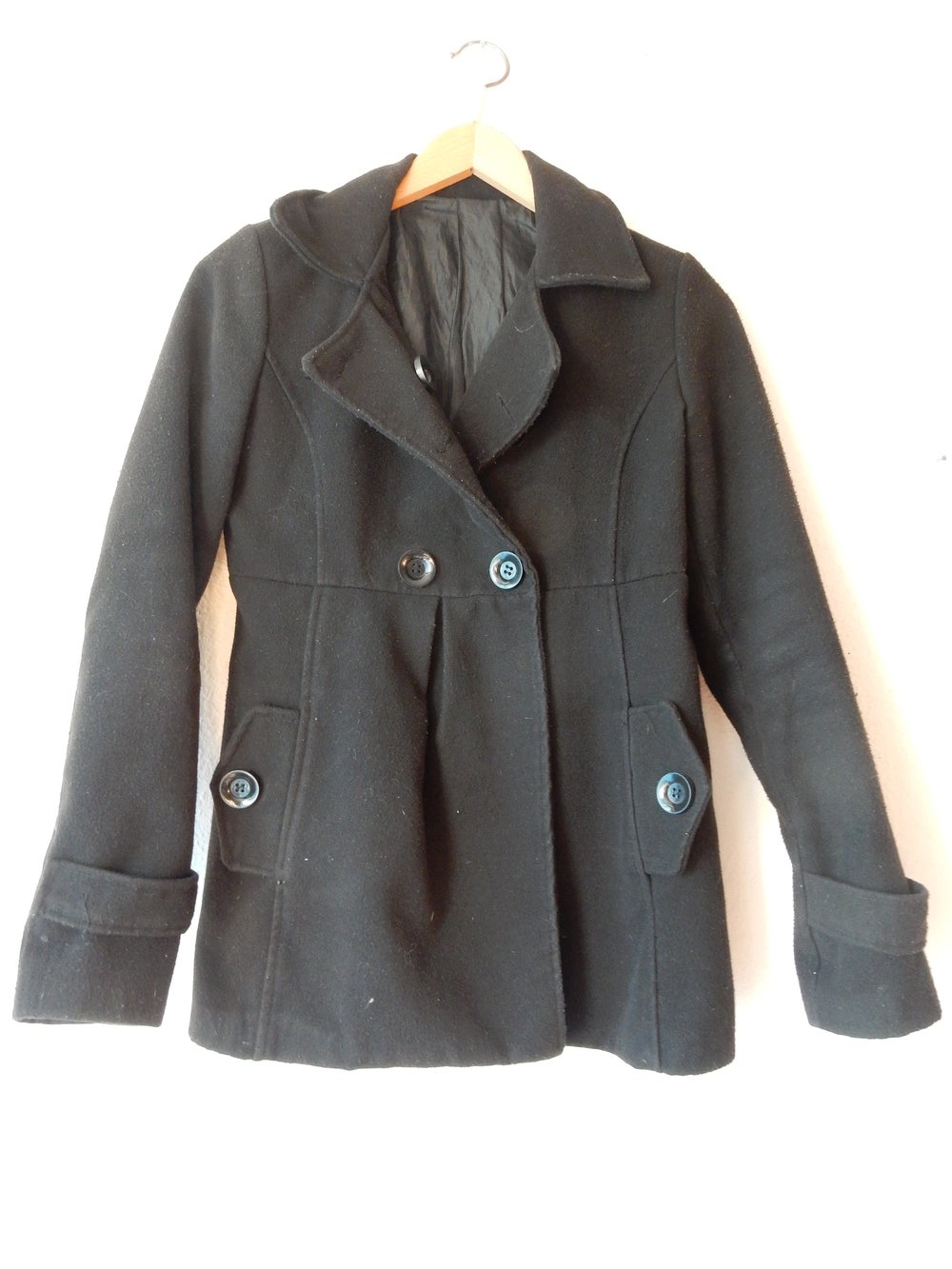 Schwarzer Woll-Mantel