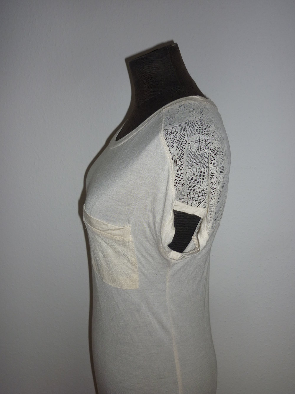 Only Shirt Oberteil kurzarm nude Spitze beige Größe S