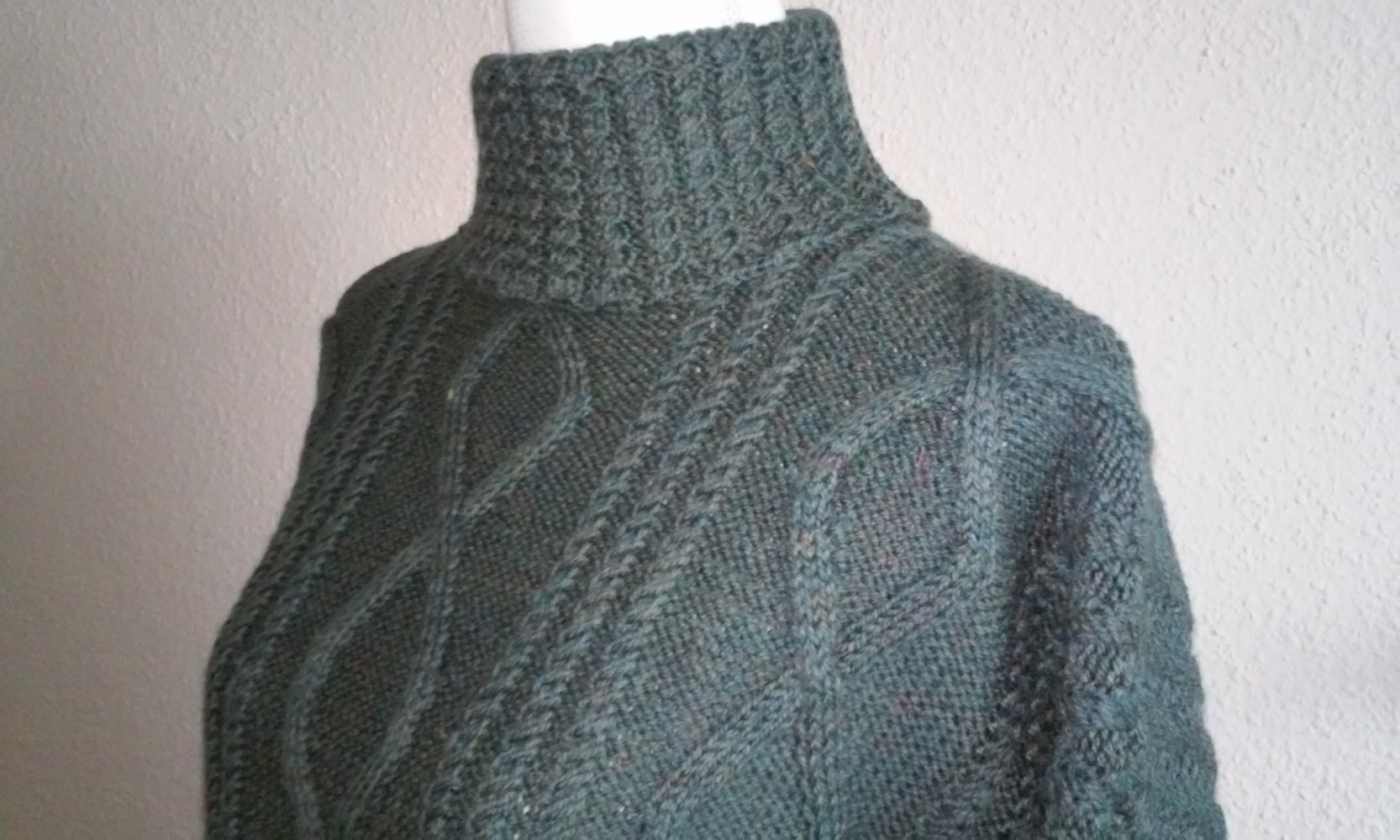 Strickpullover Winterpullover Wollpulover Rollkrakenpullover Handarbeit weich und warm