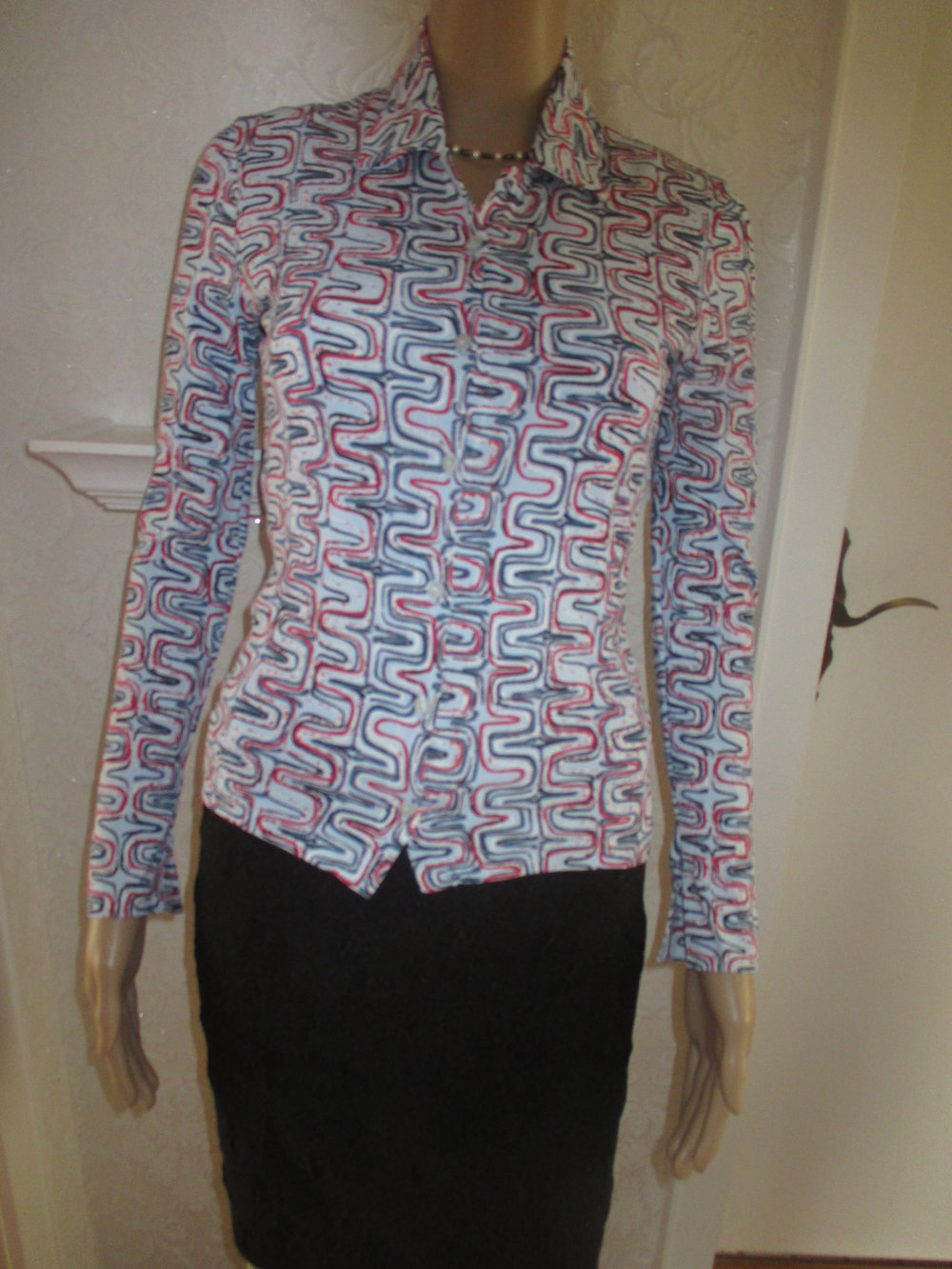 NEU Retro Grafik Bodycon Strech- Hemd Bluse 